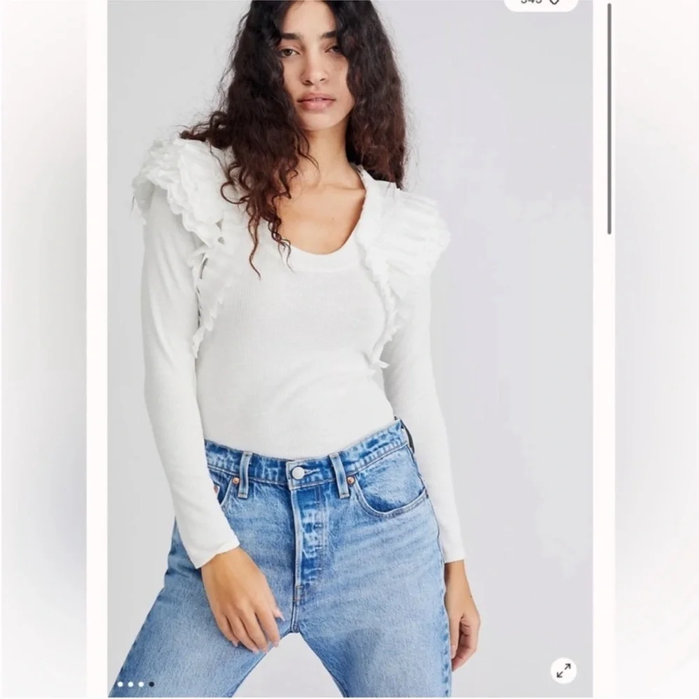 Free people what a ruffle top Size M